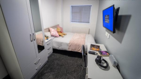 Stylish studio near QE and UOB Birmingham